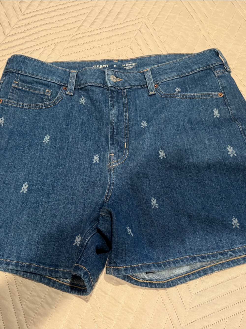 Old Navy Dark Blue Straight-Leg Denim Shorts with Subtle Embroidery